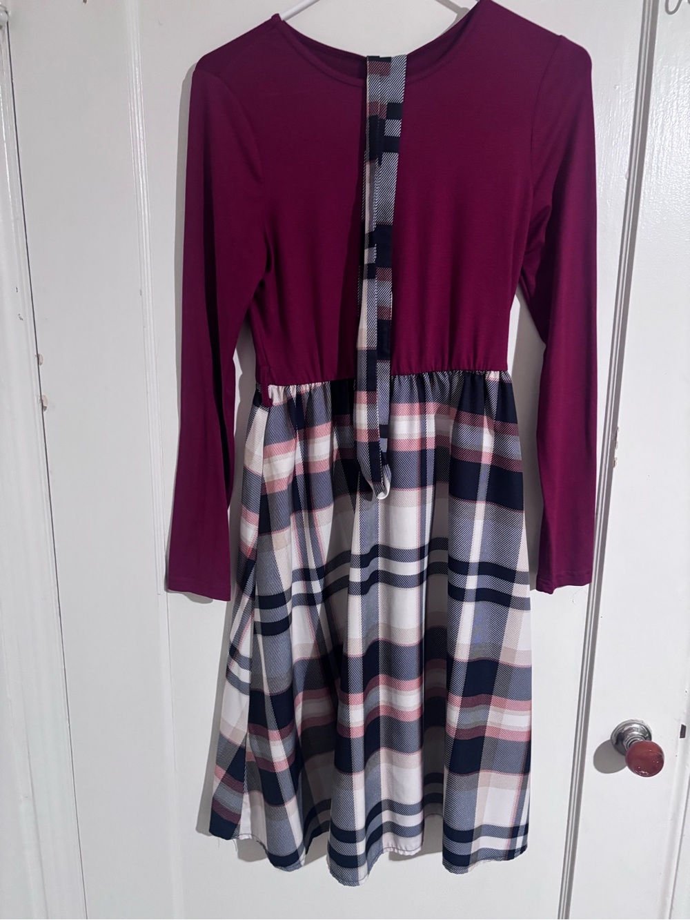 Long Sleeve Burgundy and Plaid Dress